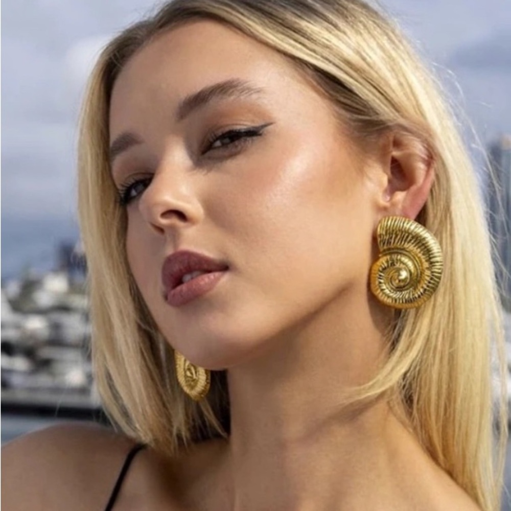Gold Conch Earrings